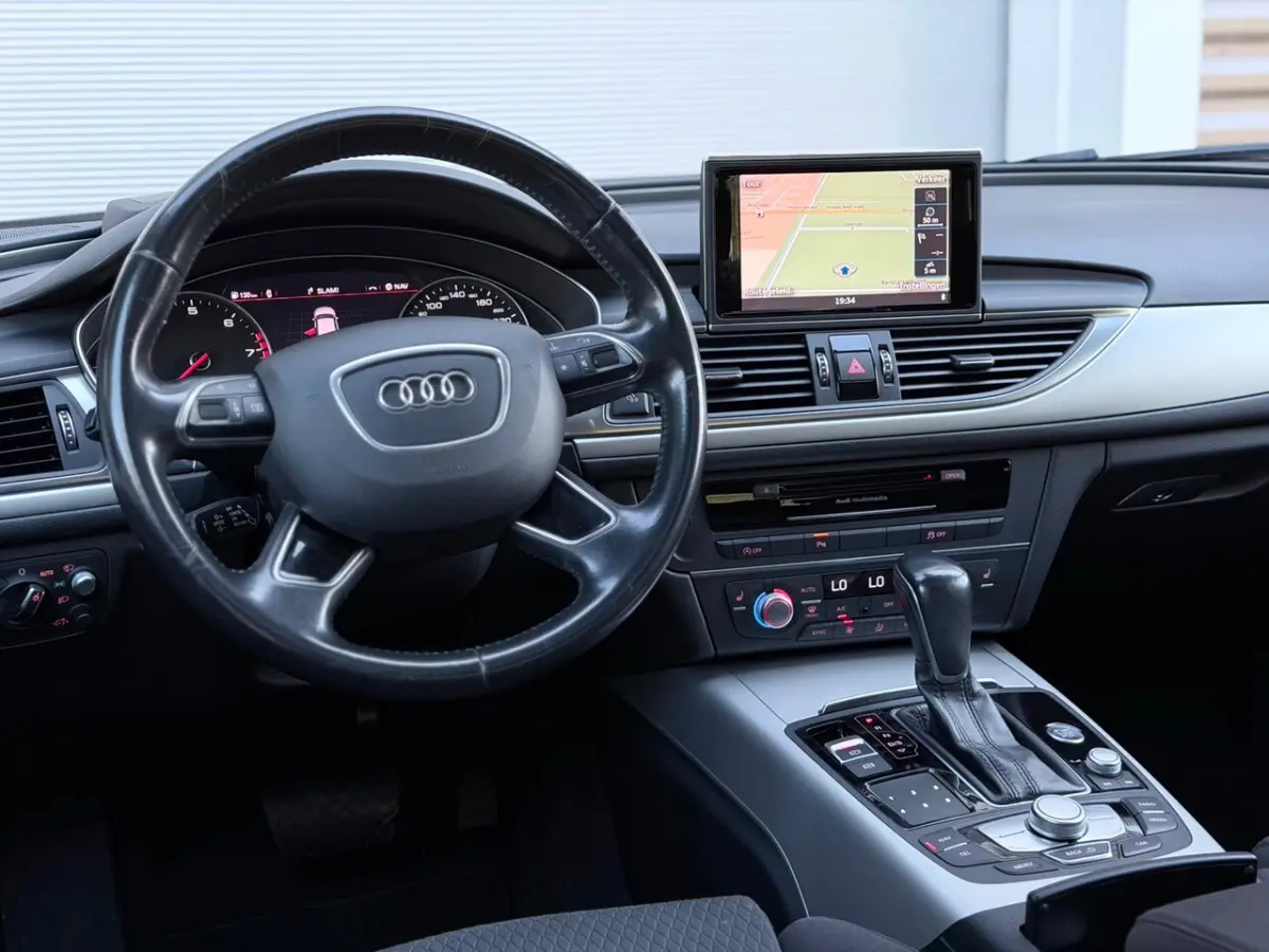 1.8 TFSI ultra Premium Edition Dak/BOSE/HuD