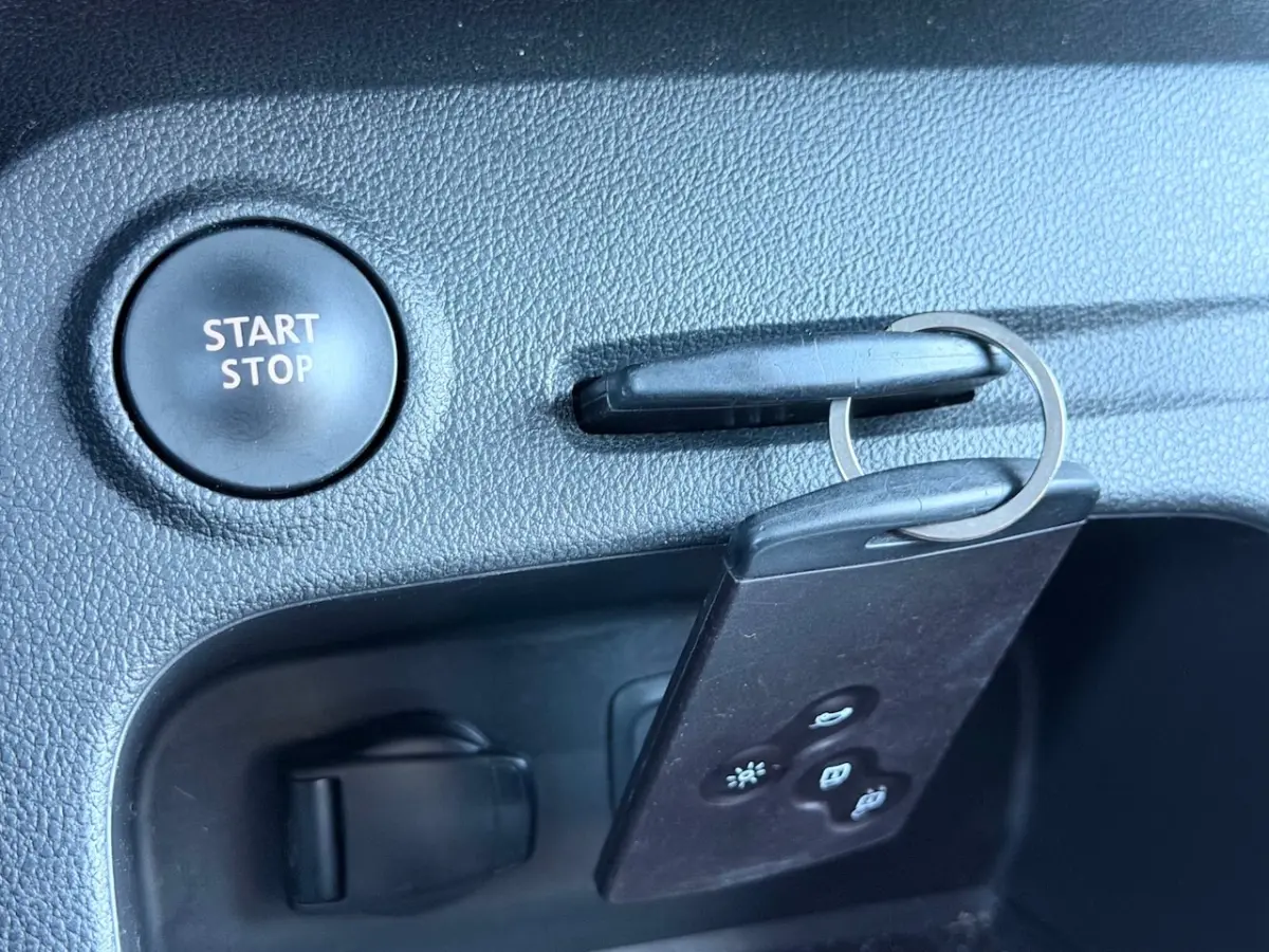 0.9 TCe Intens Keyless/Navigatie