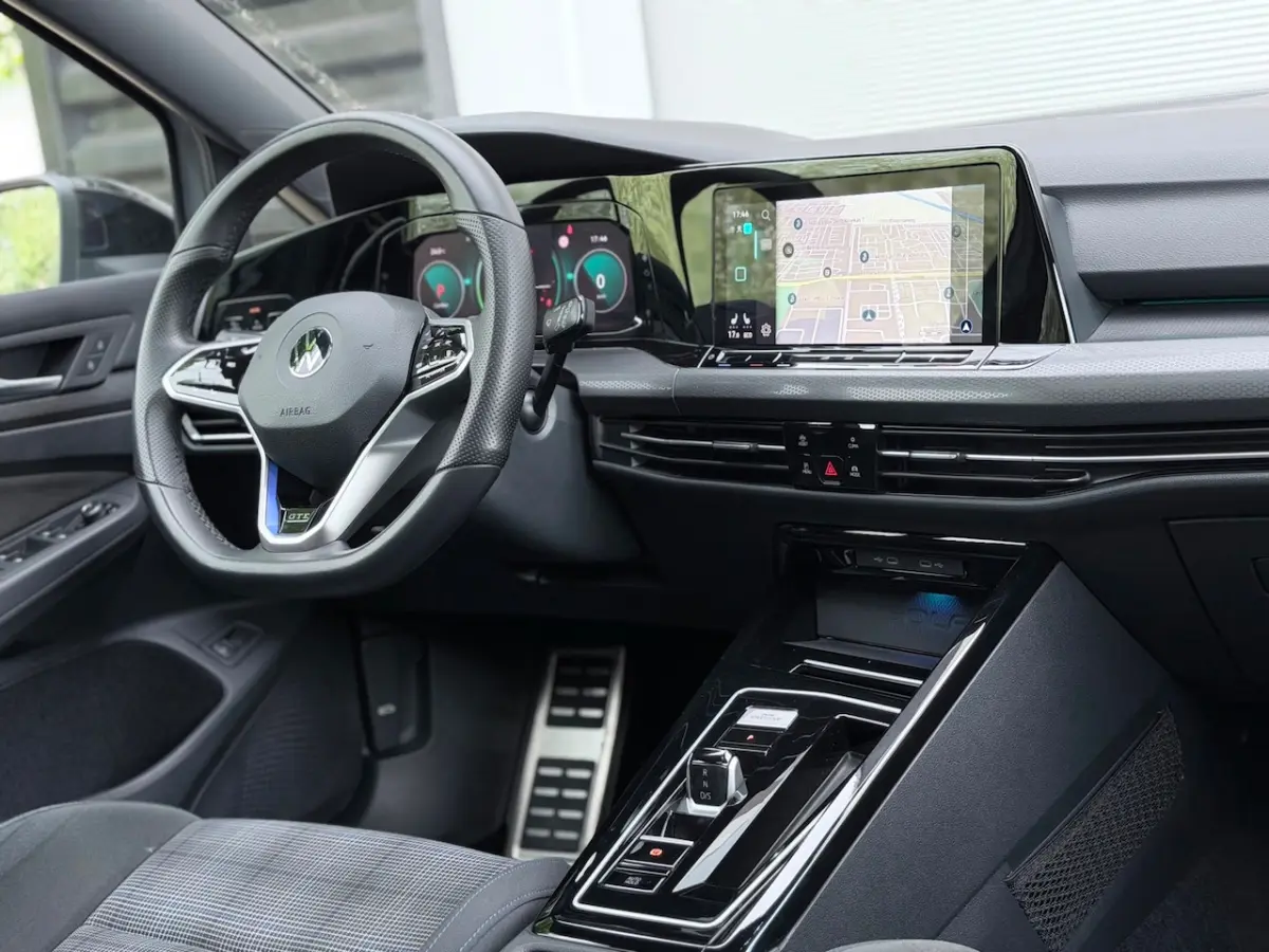 1.4 eHybrid GTE Pano/Camera/Blindspot