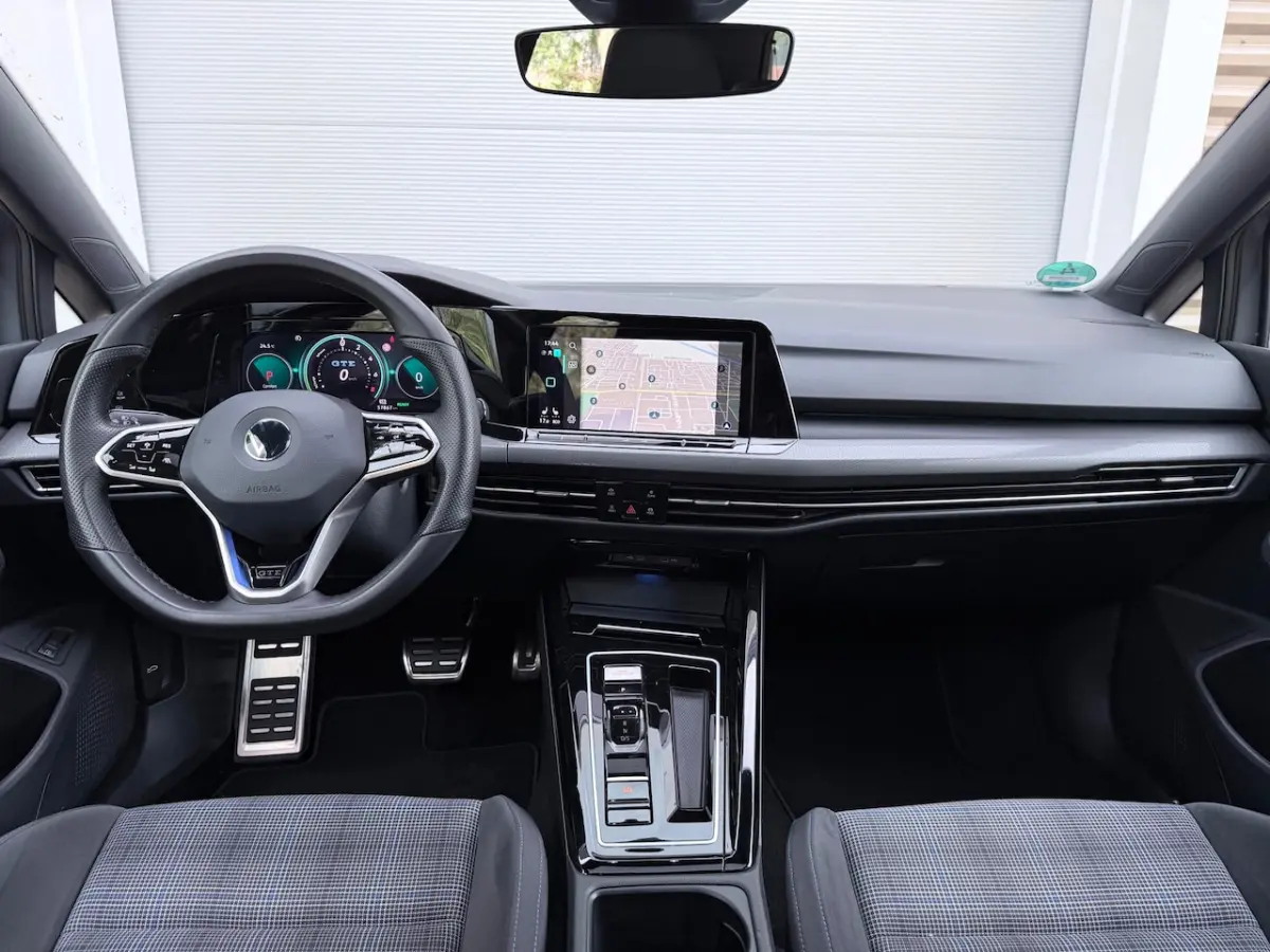 1.4 eHybrid GTE Pano/Camera/Blindspot