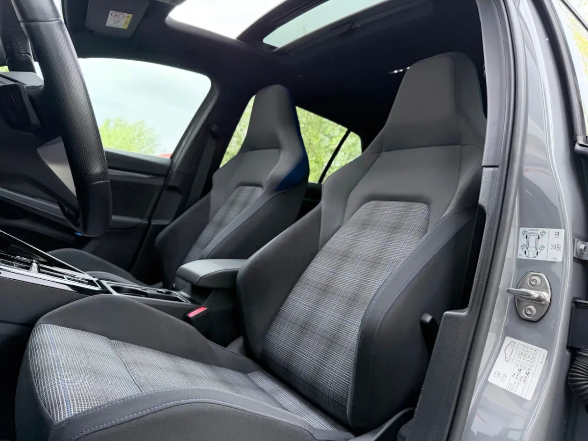 1.4 eHybrid GTE Pano/Camera/Blindspot