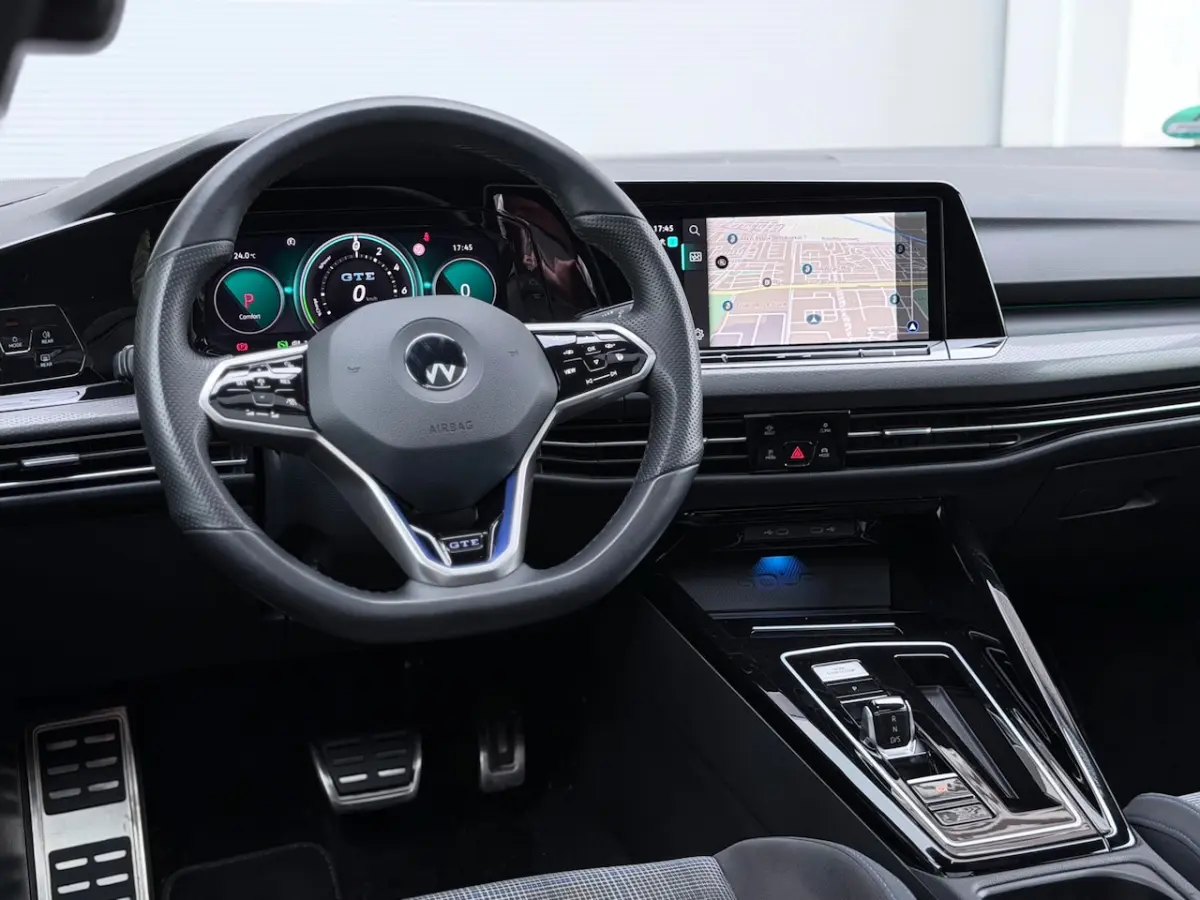 1.4 eHybrid GTE Pano/Camera/Blindspot