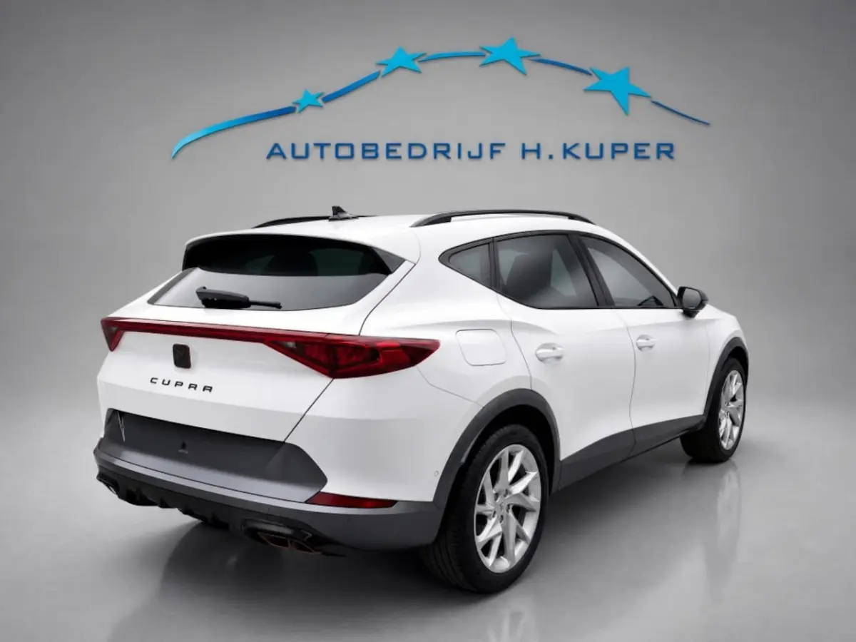 1.4 TSI e-Hybrid Essential | Pano | Adap. Cruise | Navi | Carpla