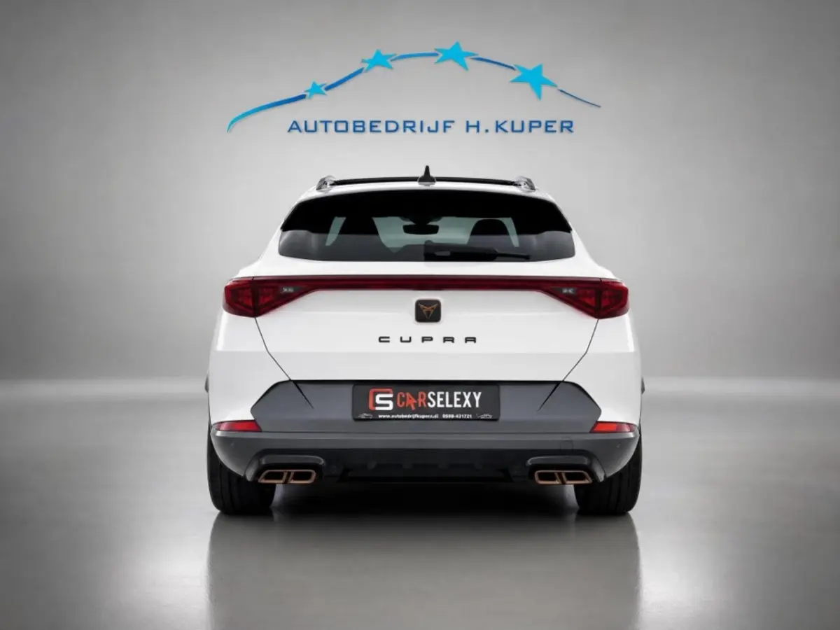 1.4 TSI e-Hybrid Essential | Pano | Adap. Cruise | Navi | Carpla