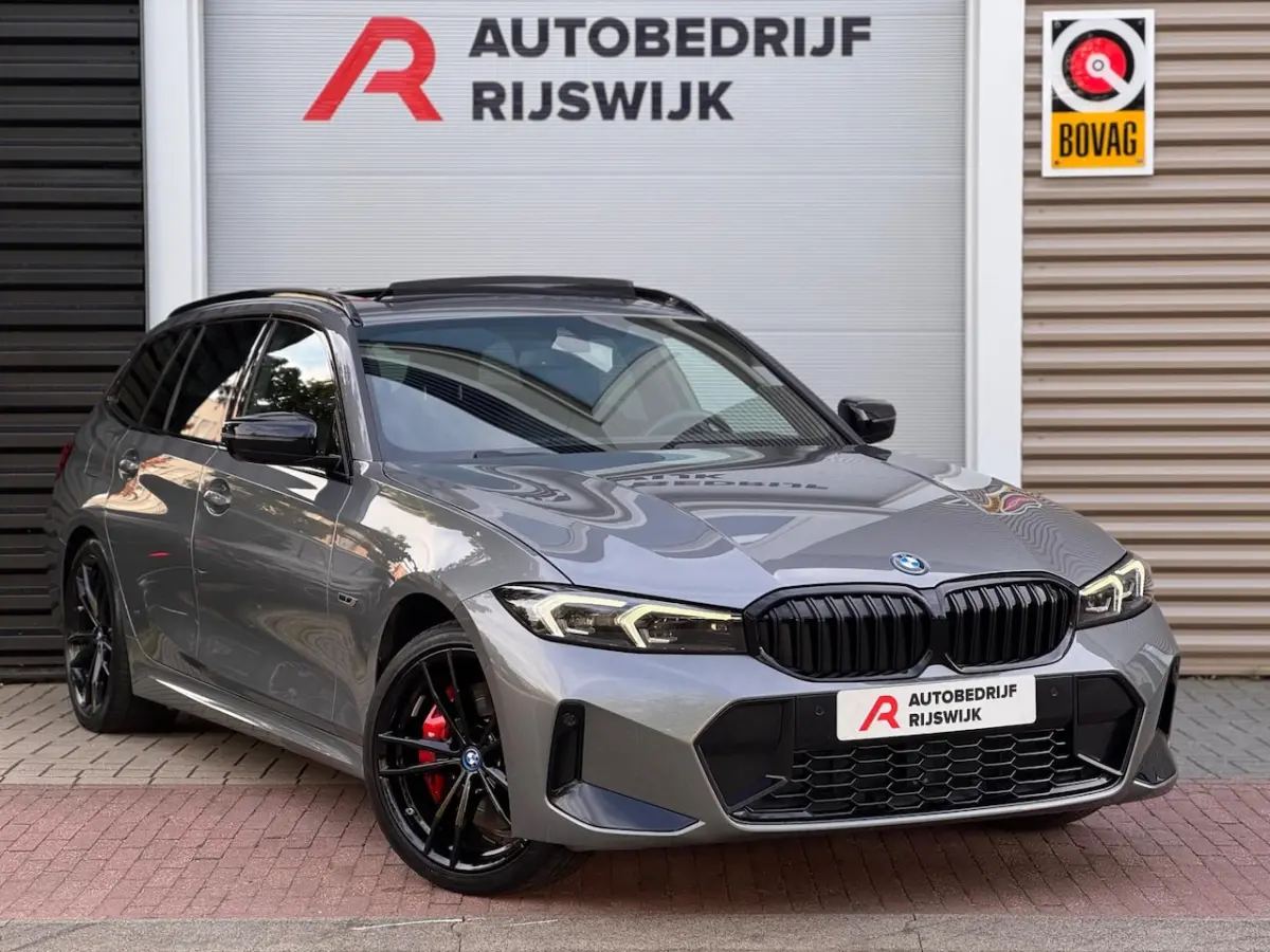 330e Pano/Camera/Sfeer/Leer