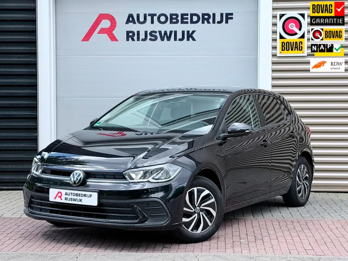 1.0 TSI Life AppleCarPlay/Navi/Acc