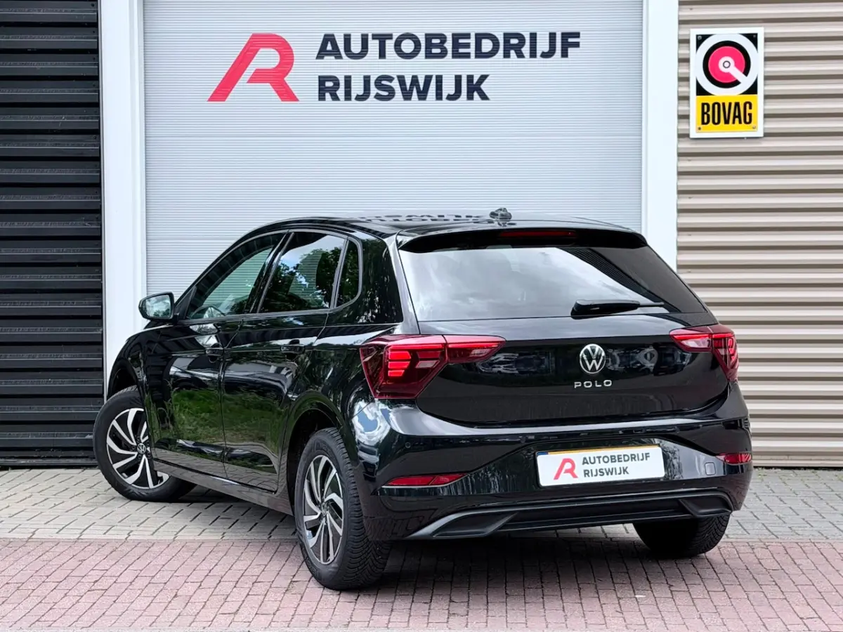 1.0 TSI Life AppleCarPlay/Navi/Acc