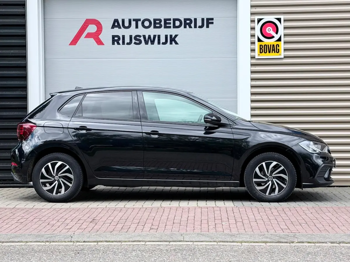 1.0 TSI Life AppleCarPlay/Navi/Acc
