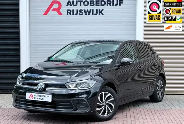 1.0 TSI Life AppleCarPlay/Navi/Acc