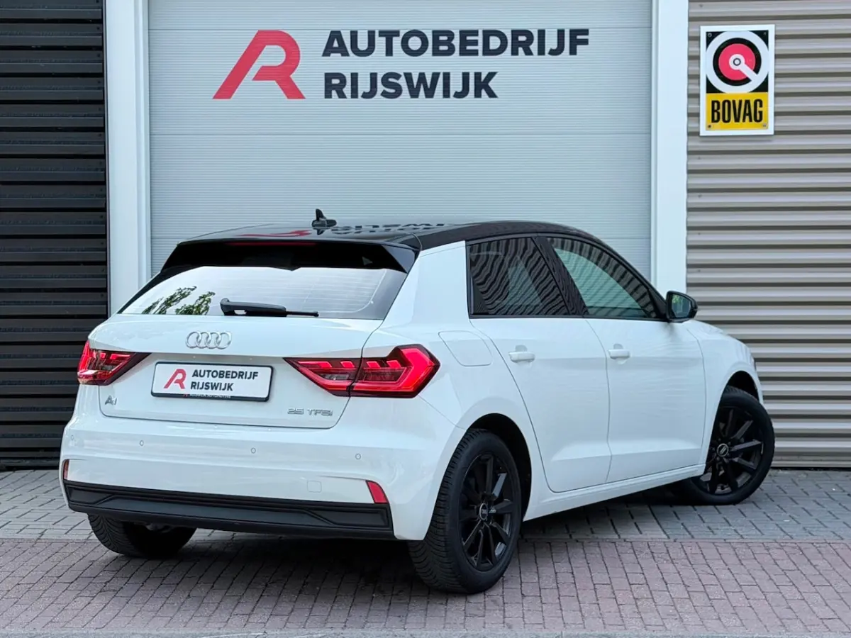 25 TFSI Edition AppleCarPlay/Xenon