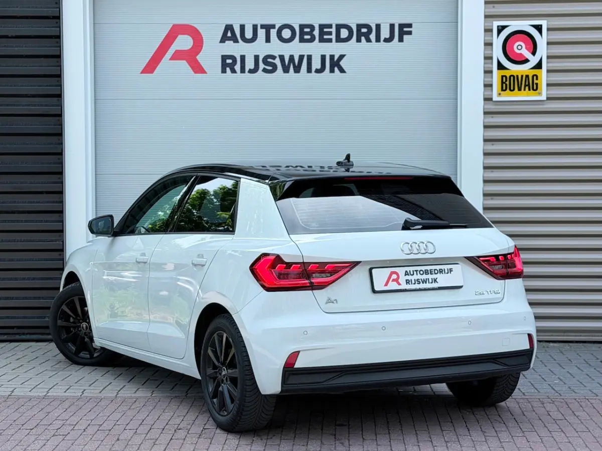 25 TFSI Edition AppleCarPlay/Xenon