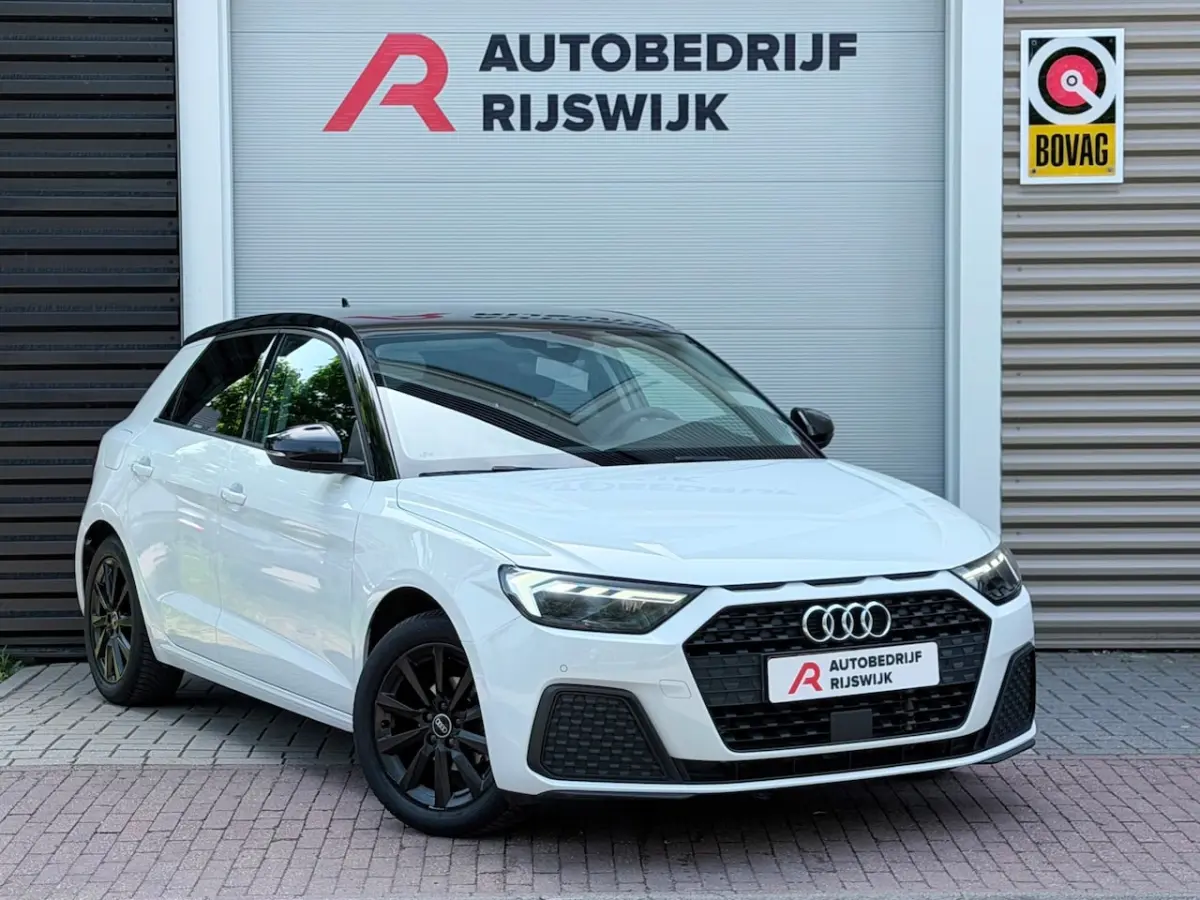 25 TFSI Edition AppleCarPlay/Xenon