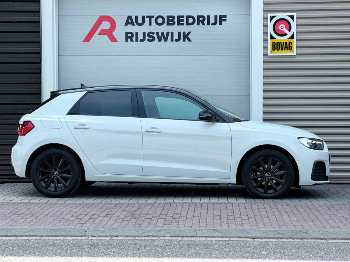 25 TFSI Edition AppleCarPlay/Xenon