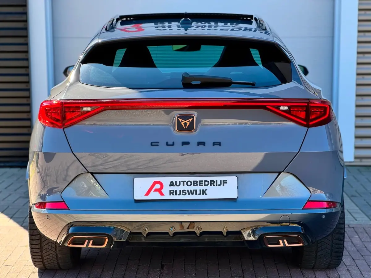 1.4 e-Hybrid VZ Performance Pano/360/Sfeer