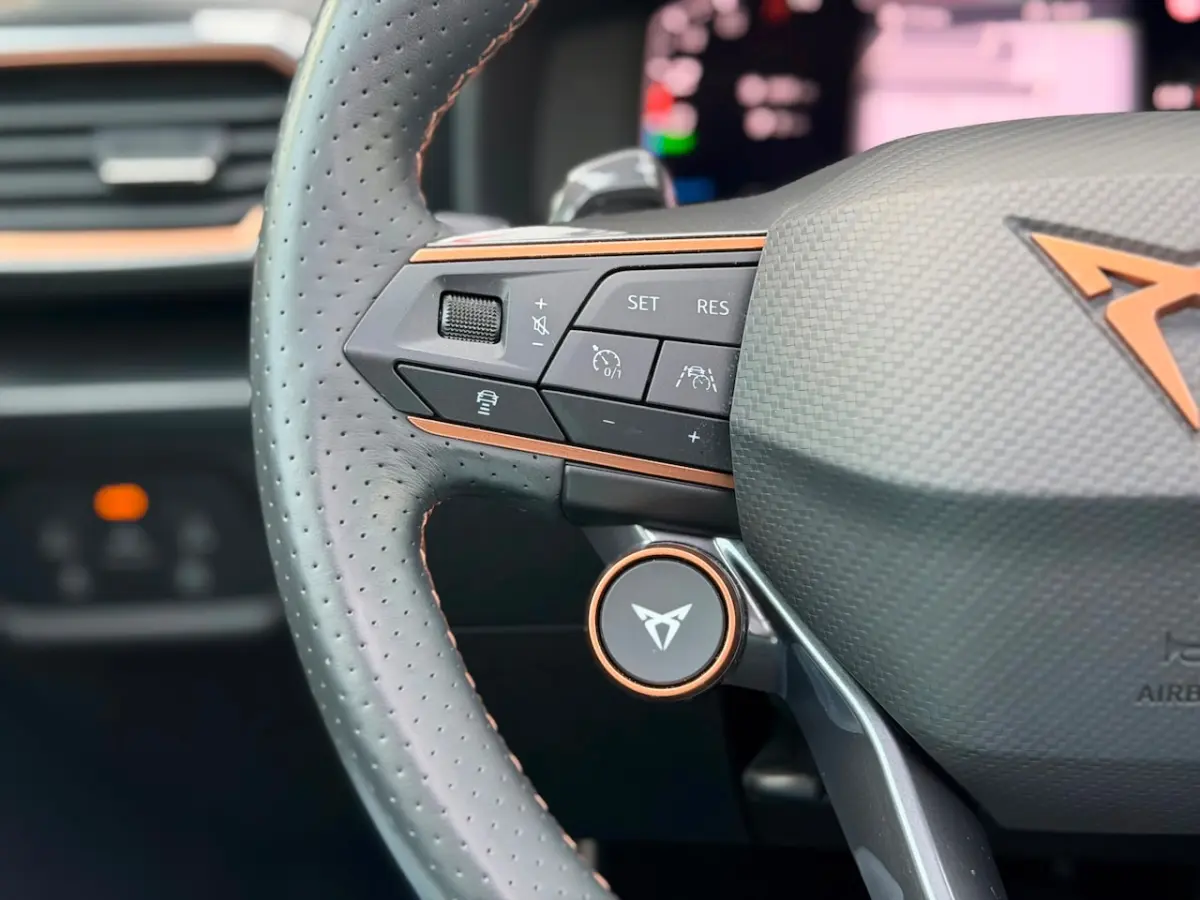 1.4 e-Hybrid VZ Performance Pano/360/Sfeer