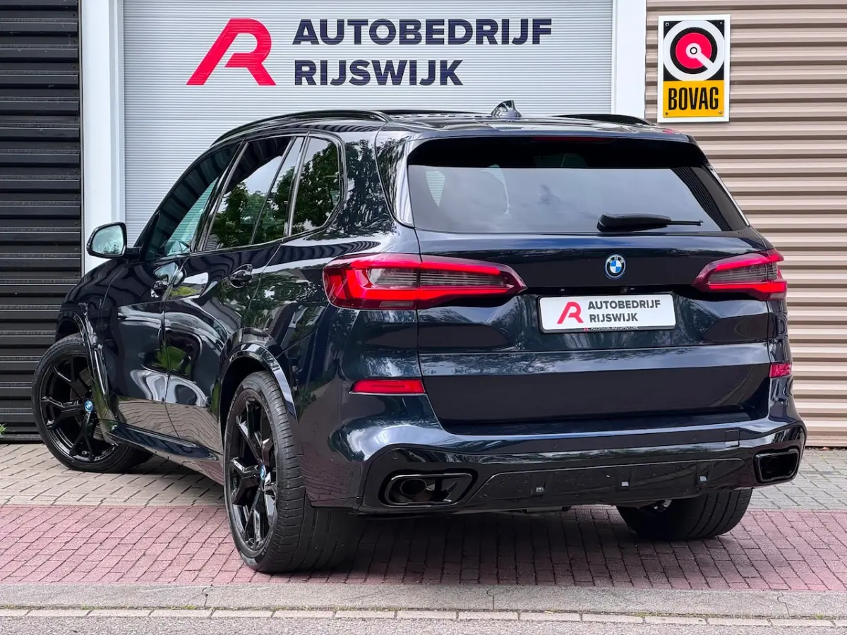 XDrive45e High Executive Pano/H&K/Memory/Laser