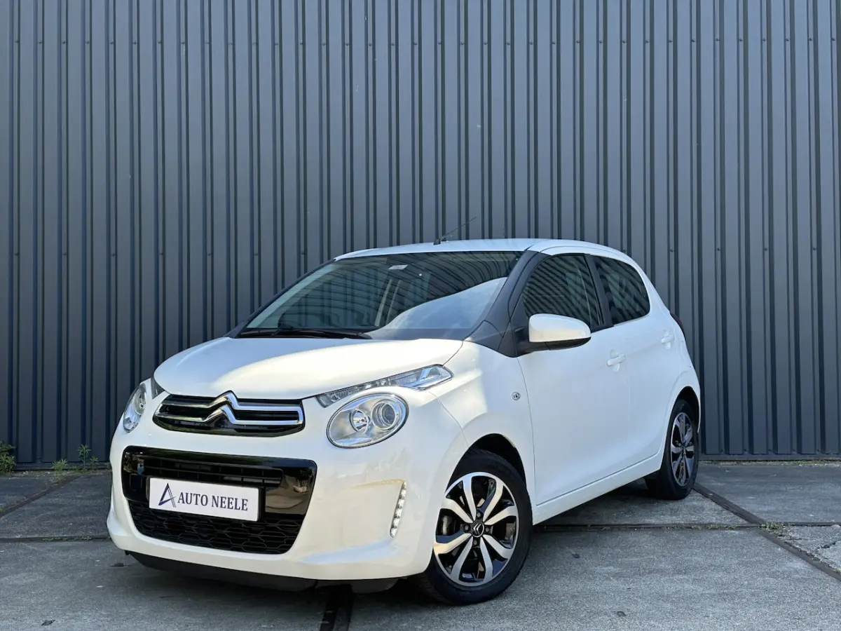 1.0 VTi Shine BTW, Camera, NAP, Carplay