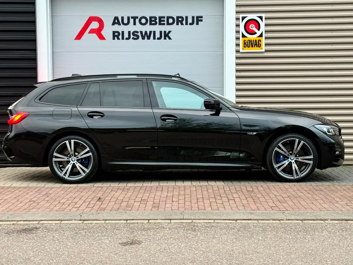 330e xDrive Business Edition Plus Carbon/360