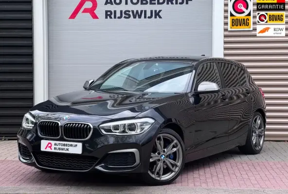 M135i xDrive Xenon/Keyless/Stoelverwarming