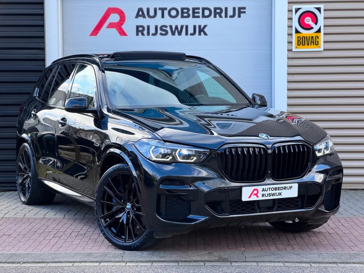 XDrive45e High Executive M Seats/360/HuD/Memory