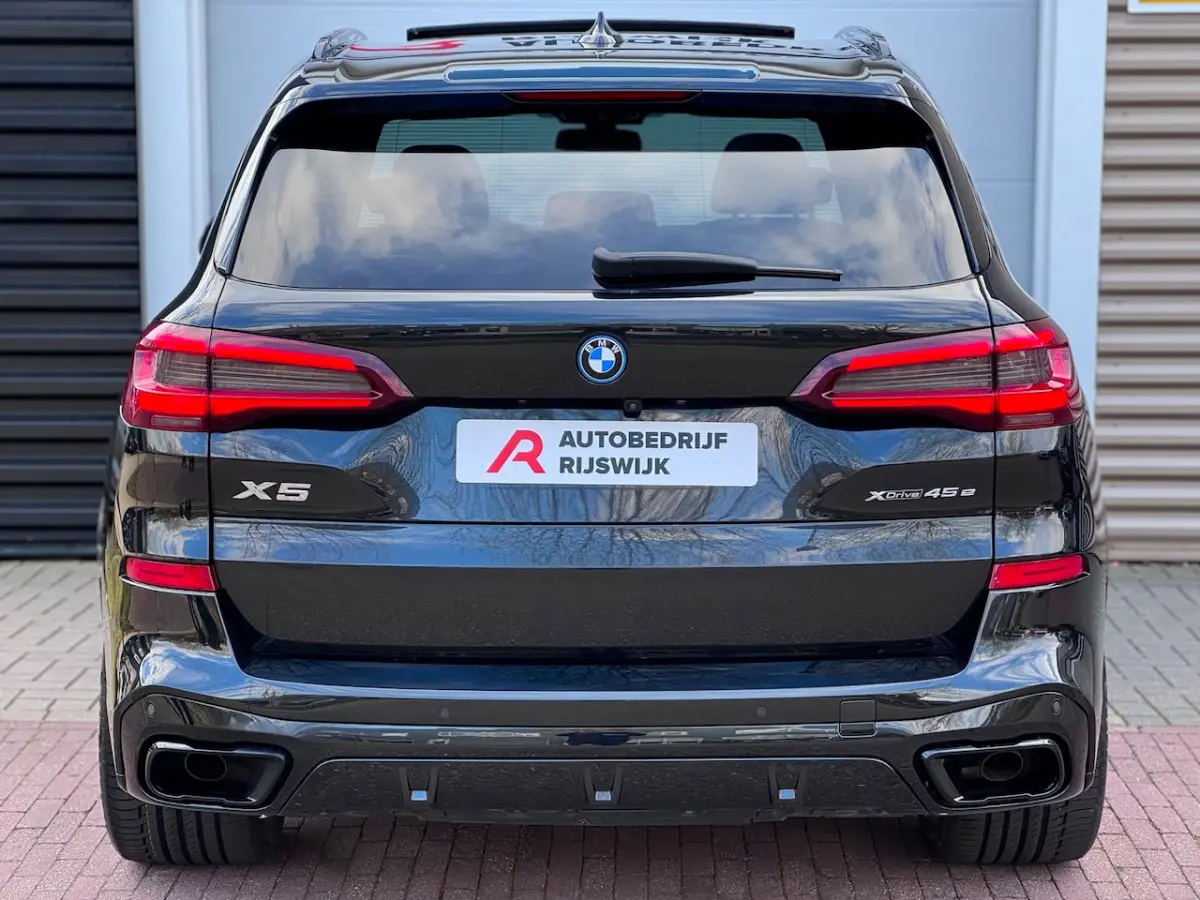 XDrive45e High Executive M Seats/360/HuD/Memory