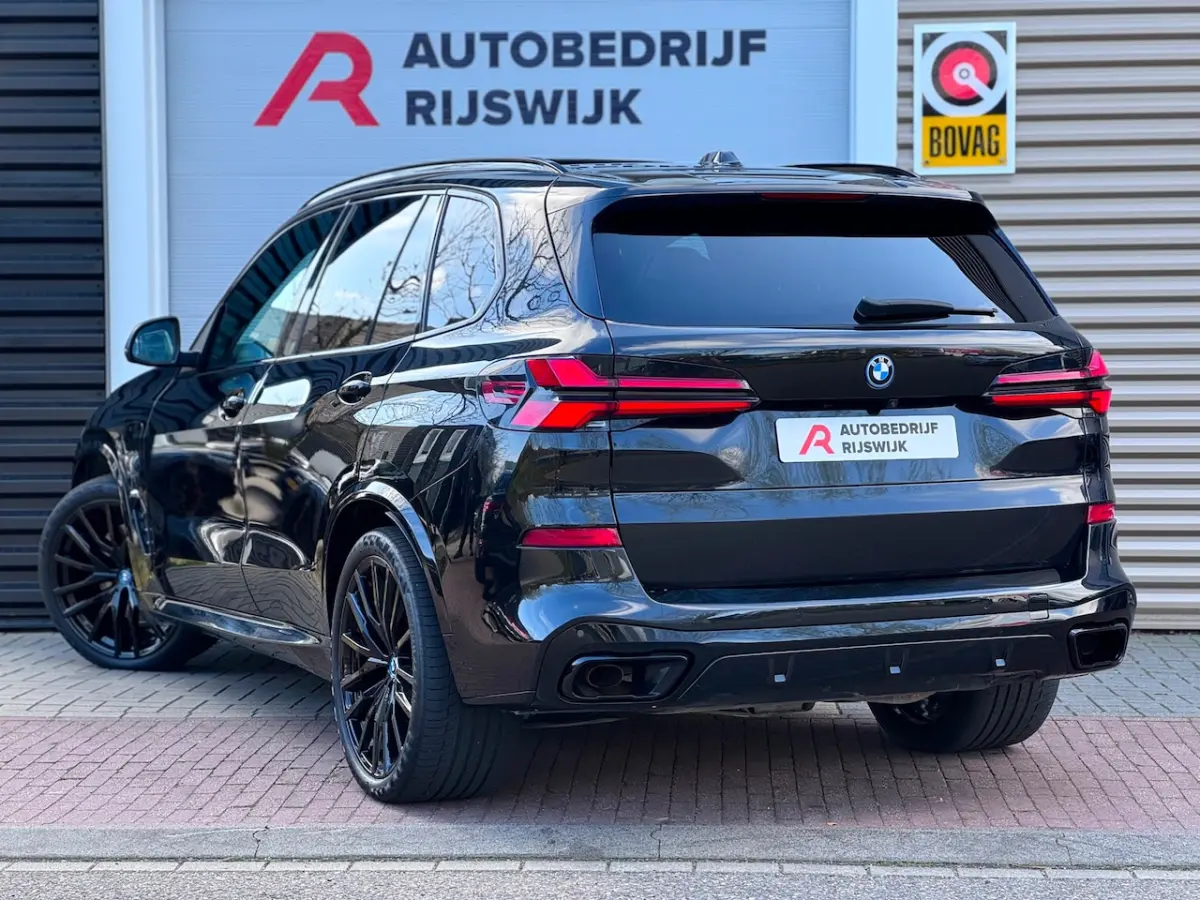 XDrive50e Skylounge/H&K/360/Memory/Laser
