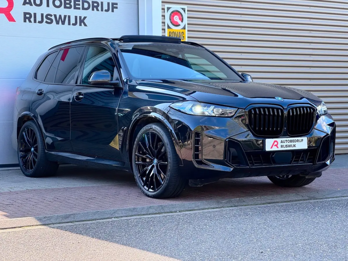 XDrive50e Skylounge/H&K/360/Memory/Laser