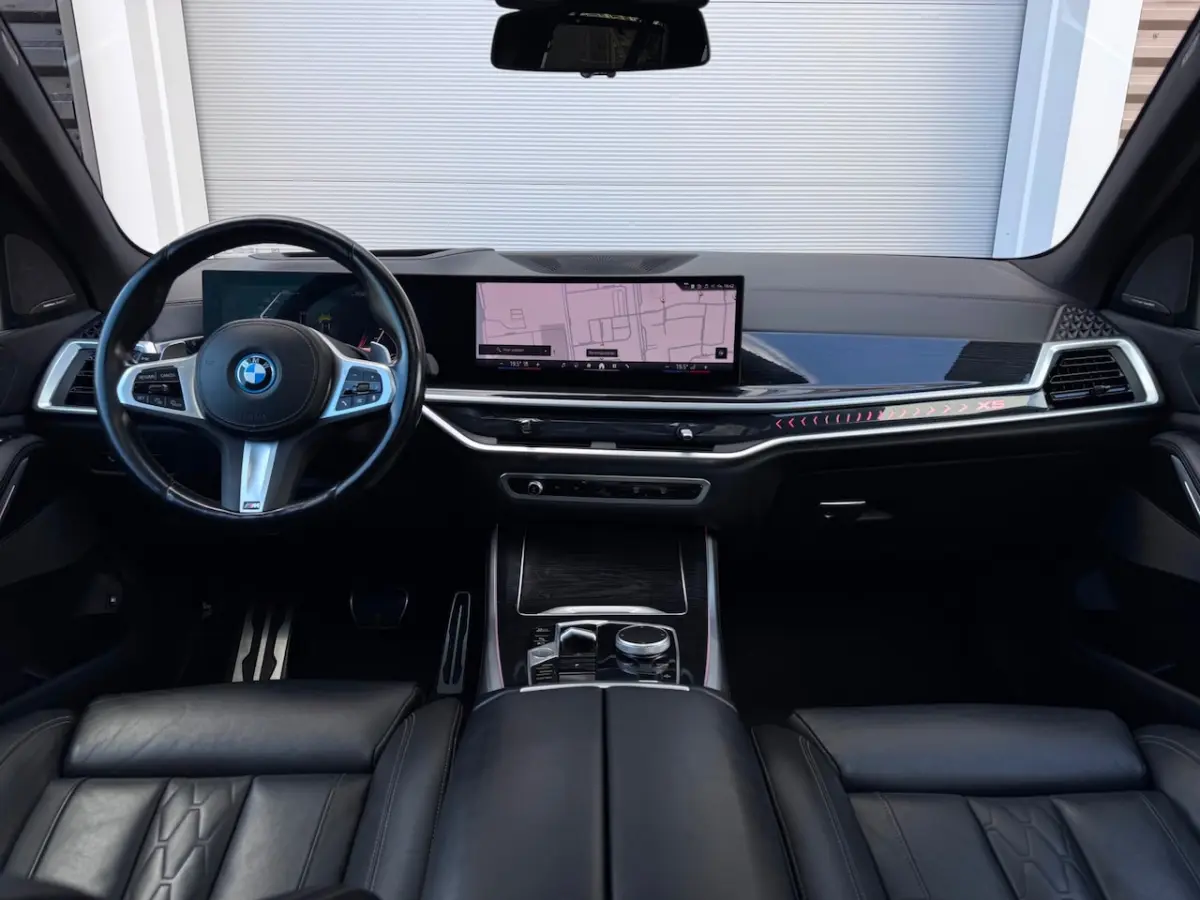 XDrive50e Skylounge/H&K/360/Memory/Laser
