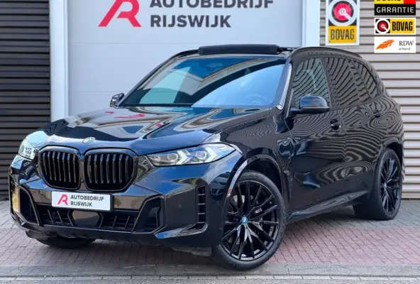 XDrive50e Skylounge/H&K/360/Memory/Laser