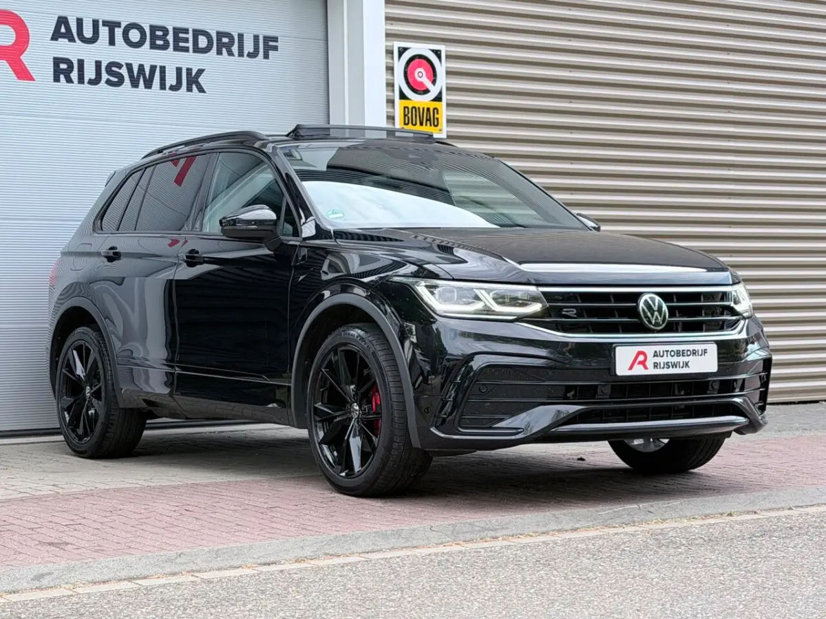 1.4 TSI eHybrid R-Line Pano/Camera/Virtual/AppleCar
