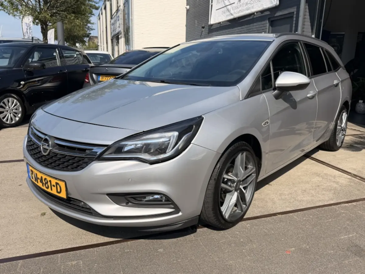 1.0 Edition DAB+ Navi NAP Inruil mogelijk