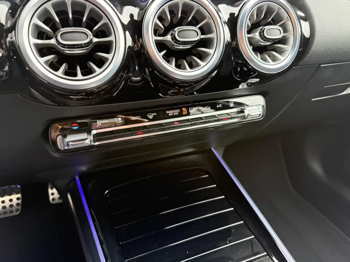 250 e AMG Line ADAPTIVE CRUISE. SFEERVERL