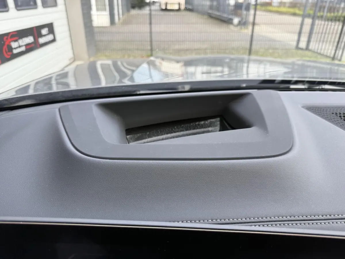 xDrive50e M SPORT PANO HEAD UP 22`` DRAVITGRAU