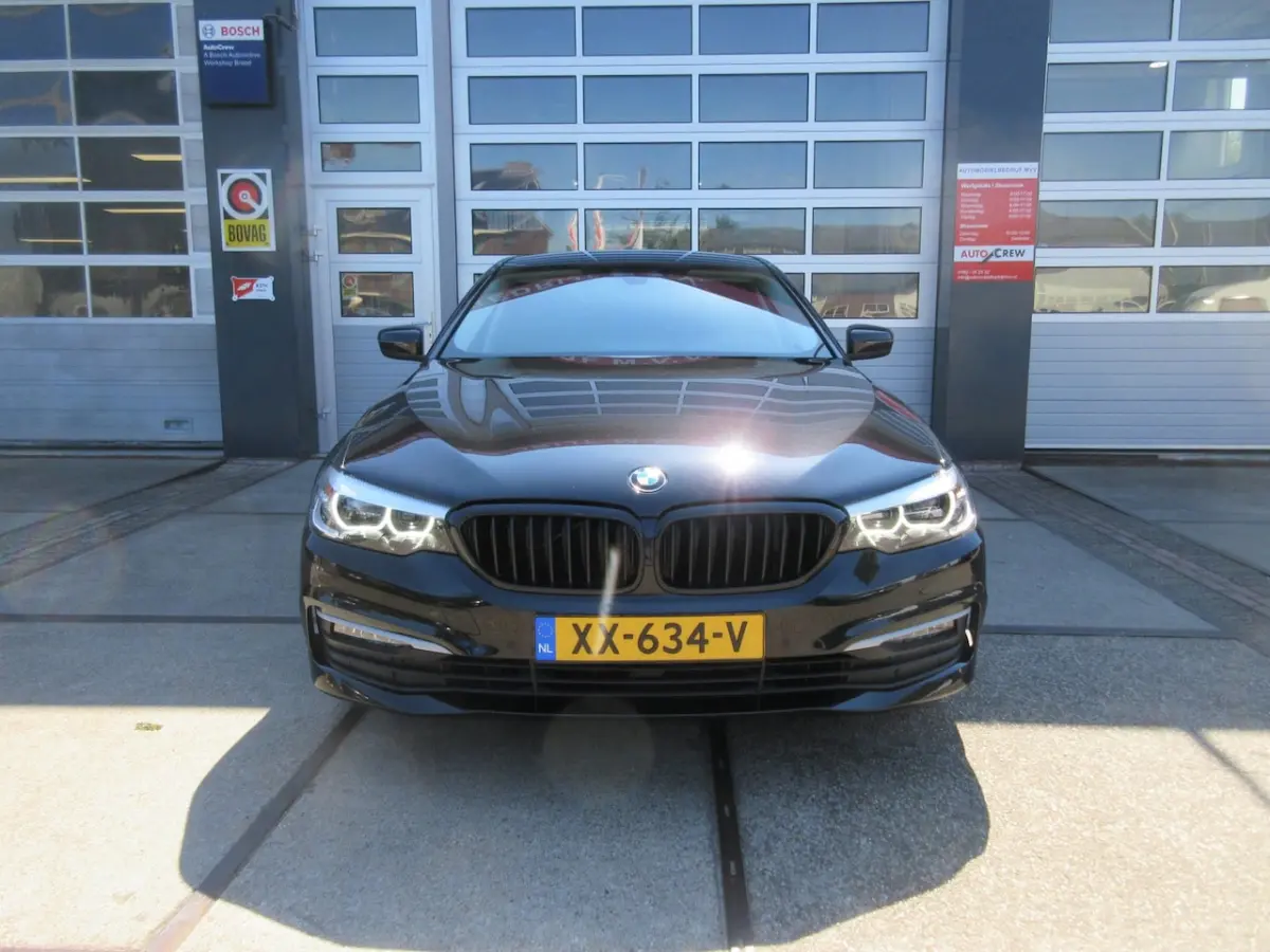 520i Executive Edition / Navi Prof. / D-Glas