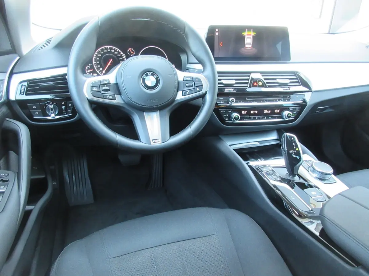 520i Executive Edition / Navi Prof. / D-Glas