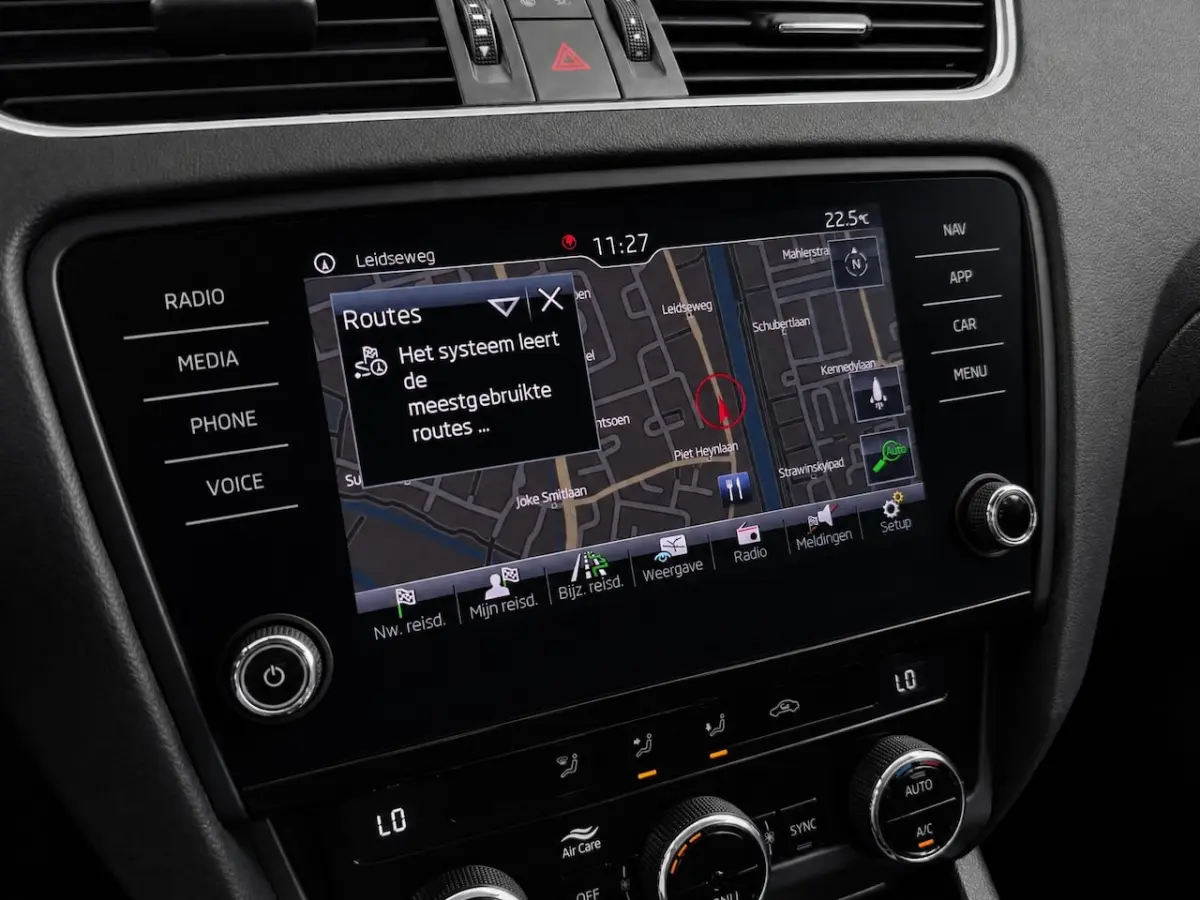 1.0 TSI Greentech Business Edition