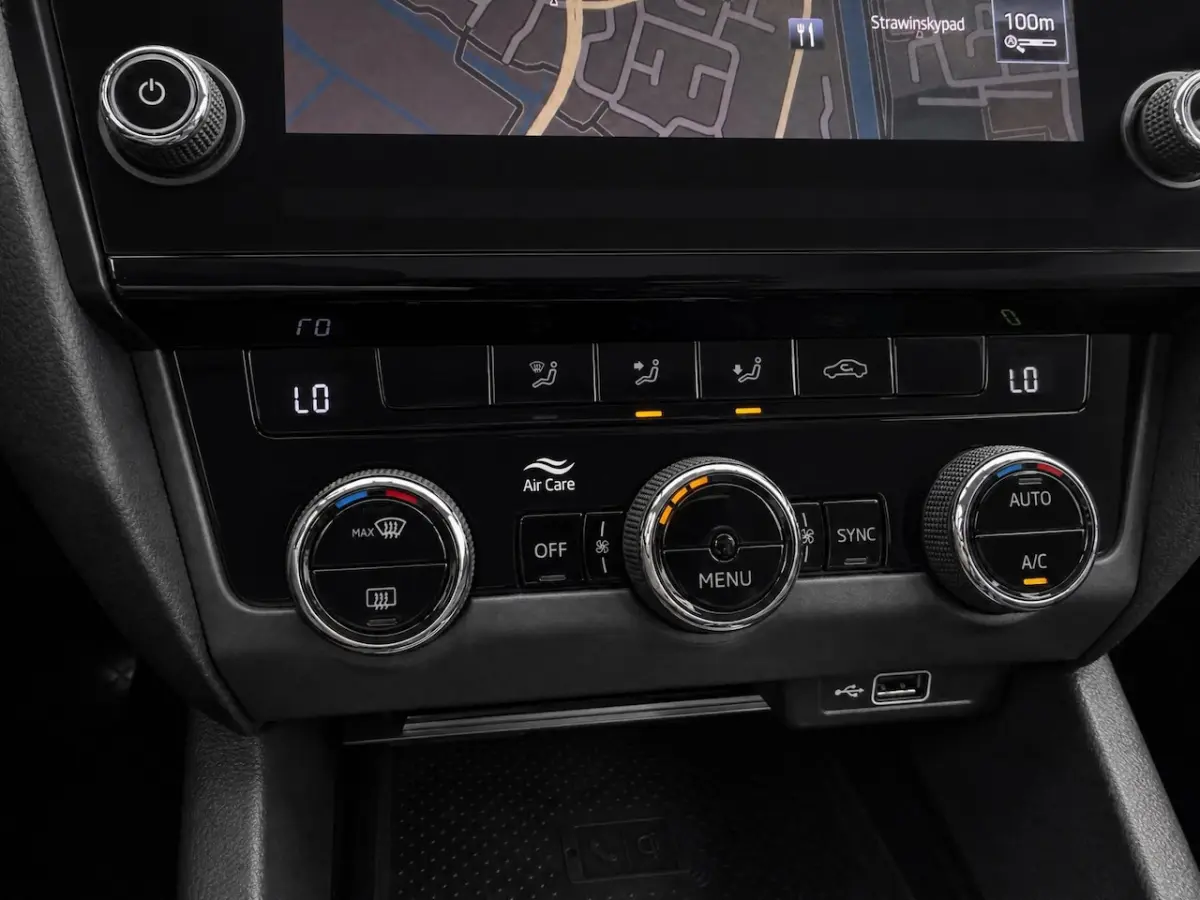 1.0 TSI Greentech Business Edition