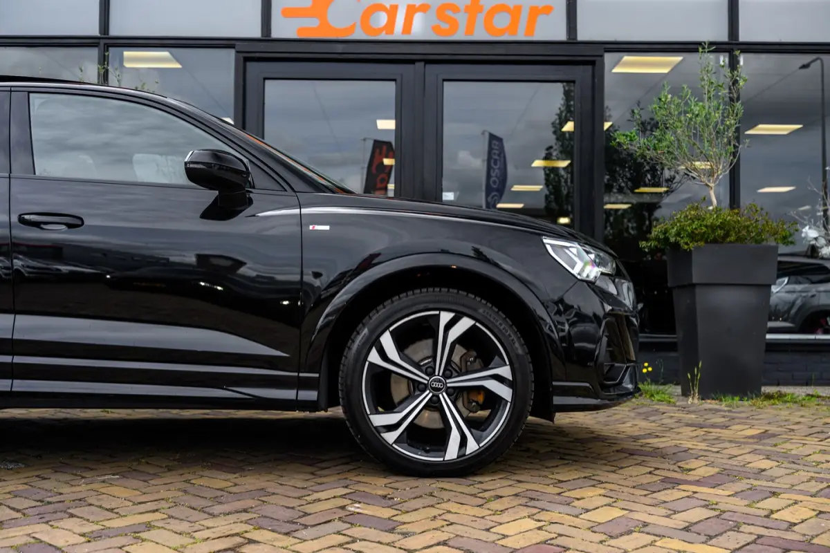 45 TFSI quattro edition one|Pano|Leder|S-Line