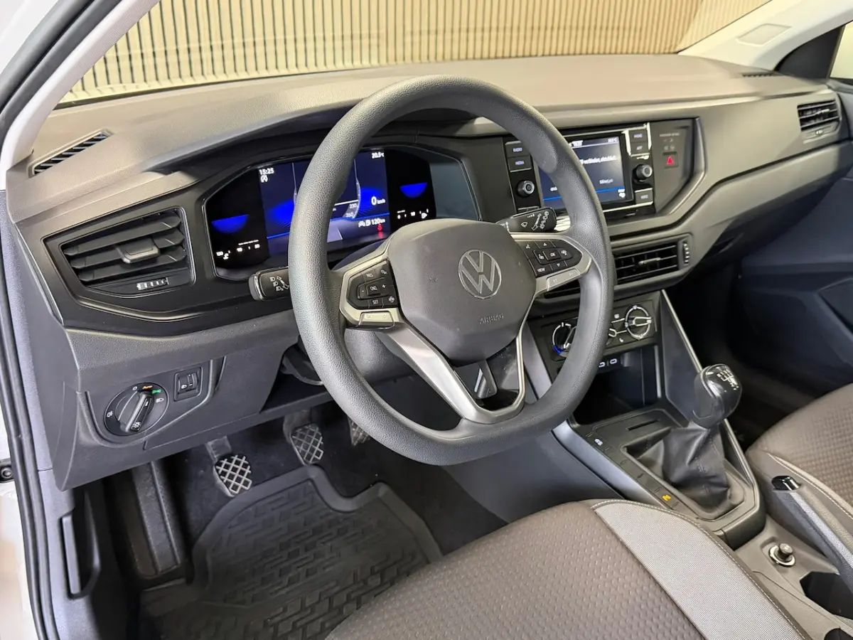 1.0 TSI AIRCO APPLE CARPLAY STOELVERWARMING CRUISE PDC START/STOP BLUETOOTH