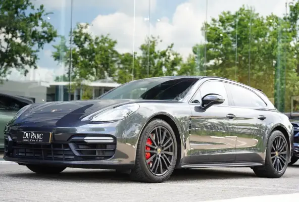 4.0 GTS / Panoramadak / Sportuitlaat
