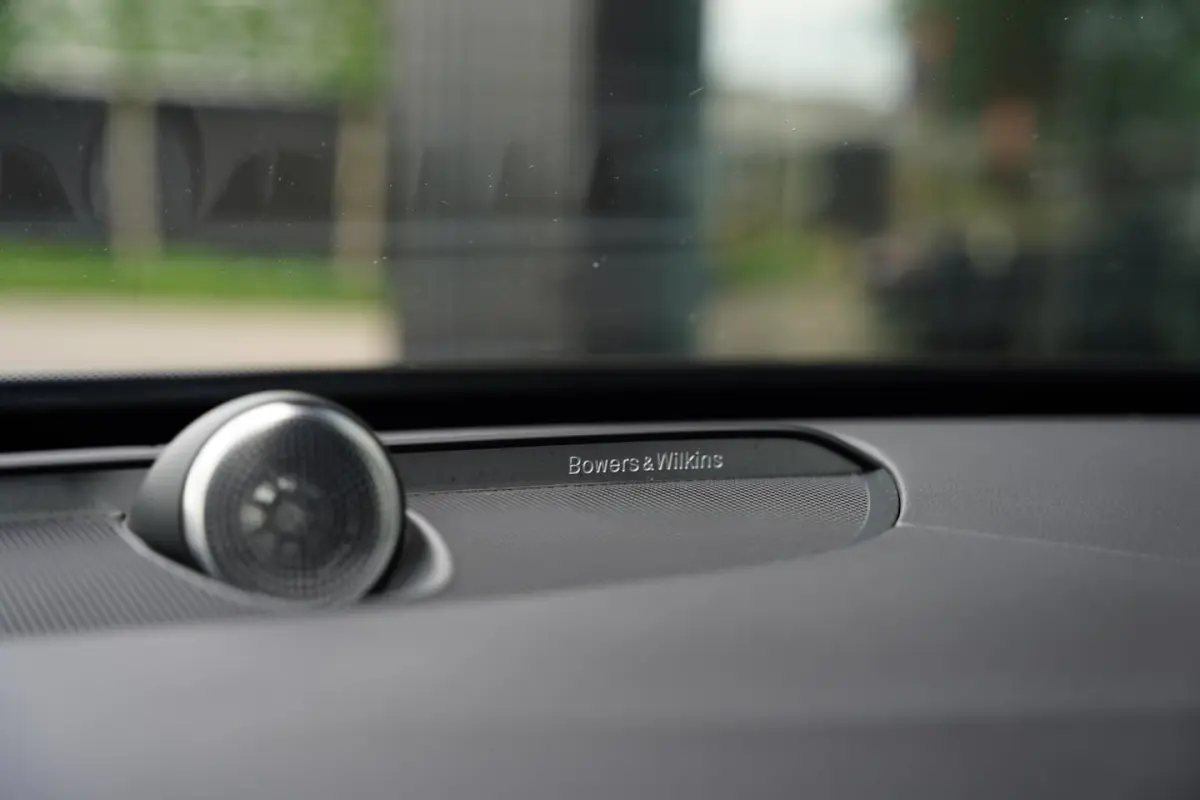 2.0 T8 Twin Engine AWD Inscription / Polestar / Bowers & Wilkins / Panoramadak / 1e Eigena