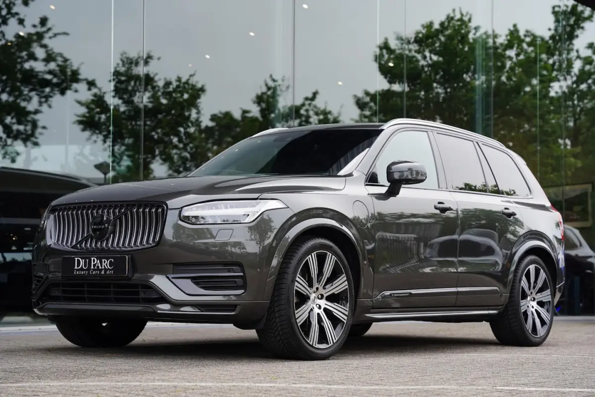 2.0 T8 Twin Engine AWD Inscription / Polestar / Bowers & Wilkins / Panoramadak / 1e Eigena