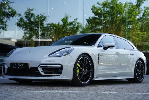 2.9 4S / Krijtgrijs / Sport Design / Sportuitlaat