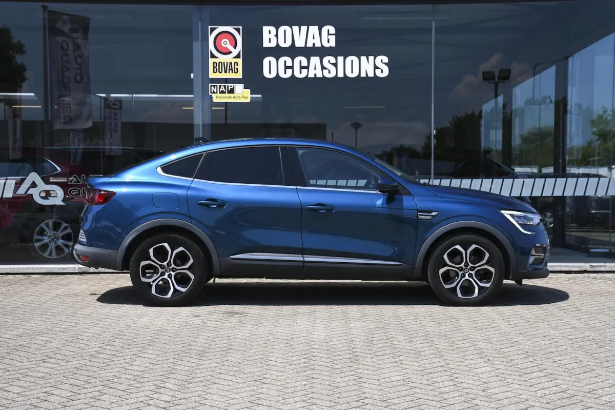 1.6 E-Tech Hybrid 145 Intens 1 EIGENAAR
