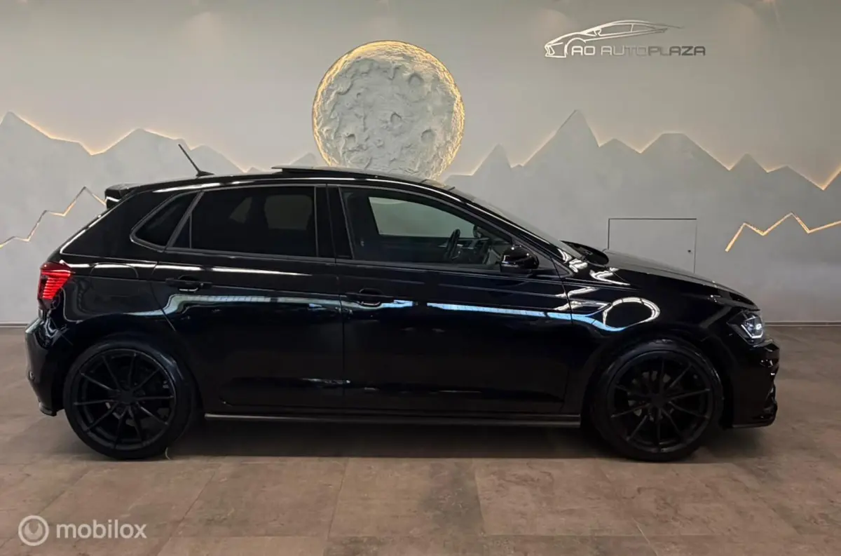 1.0 TSI R-line Panorama/Beats/Keyless/Camera