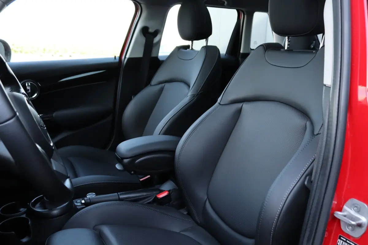 1.5 Cooper Premium Plus Pano/Leder/LED/Keyless/Camera/Head-up/CarPlay