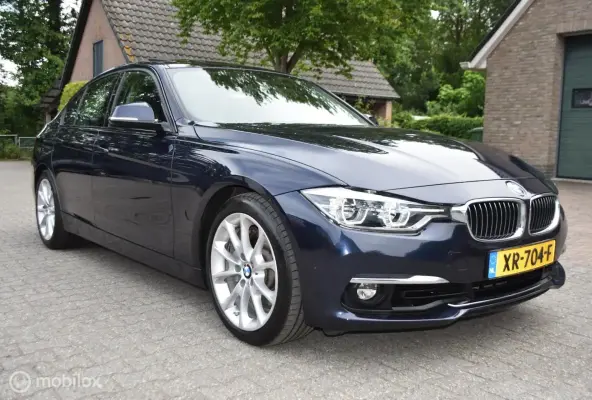 340i Luxury Aut
