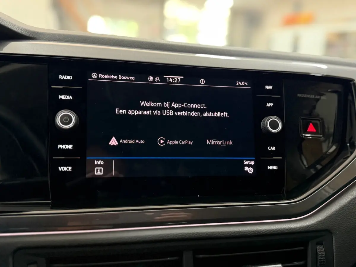 1.0 TSI Polo 1.0 TSI Style|IQ.Light Matrix LED|ACC|Virtual Cockpit|Navigatie Pro|Camera|Cl
