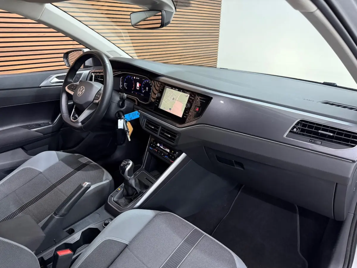 1.0 TSI Polo 1.0 TSI Style|IQ.Light Matrix LED|ACC|Virtual Cockpit|Navigatie Pro|Camera|Cl