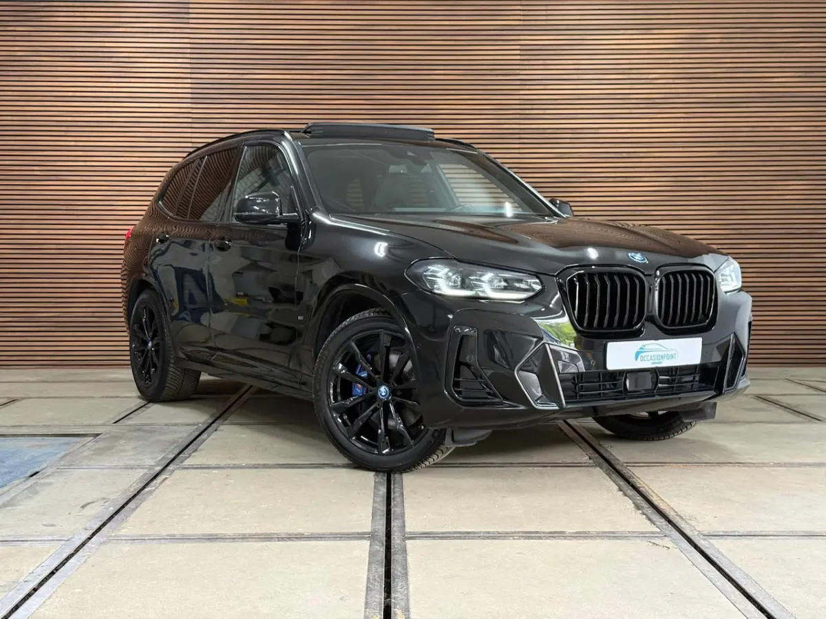 XDrive30e High Executive | Pano | 20â INCH | M Sportremmen | ACC | Leder